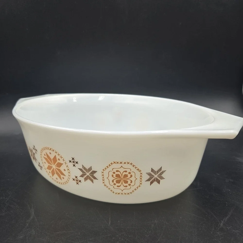 Vintage Pyrex Town & Country 1.5 Qt 043 Casserole Dish No Lid Grandmacore USA